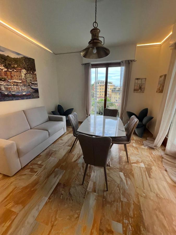 Torre D'avorio: Renovated With Terrace Near Center Apartment