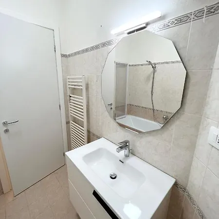 Torre D'Avorio: Renovated Apartment with Terrace Near City Center Rapallo Exterior photo